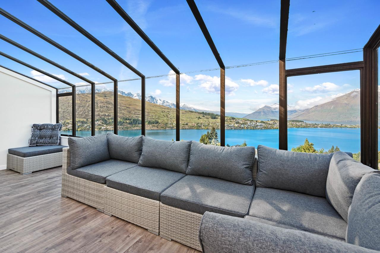 Picturesque Views At Woodlands Close Queenstown Exterior foto